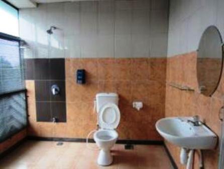 Mendu Inn Кучінг Номер фото